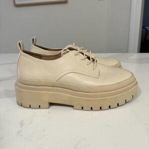 Steve Madden Nude Chunky Women's Loafers: Size 10